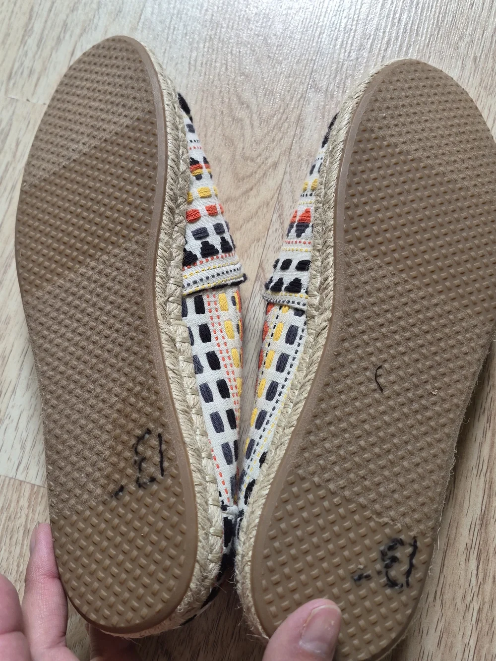 Toms slip espadrilles